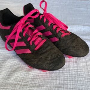 adidas Black and Pink Soccer Cleats Youth 4
